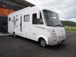 Niesmann & Bischoff Flair 7100I mit Heckquerbett und Garage