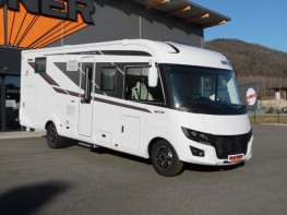 Rapido 8096DF mit Queensbett und Garage Ultimate Line