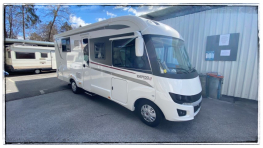 Rapido 856 mit Queensbett