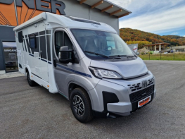 Carado V337 Pro+ Edition MJ26 mit Einzelbetten und Garage