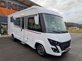 Rapido 850F mit Queensbett und Garage