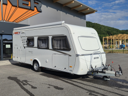 Eriba Nova Light 515 mit Stockbetten