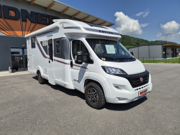 Rapido 686F mit Queensbett und Garage